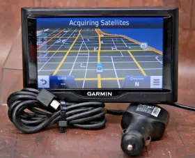 55lmt Garmin Nuvi 55lm 5in Gps With Lifetime Map Updates - Black W Charger Tested