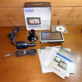 Garmin 753759970512 Nuvi 1350 Gps Bundle With Car Charger Usb Mount Manuals Video