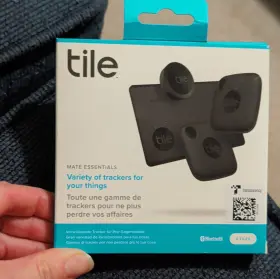 Re-47004 Tile Mate Essentials Bluetooth Trackers 4 Tiles Universal Re-47004 Tile Mate Essentials Bluetooth Trackers 4 Tiles Universal