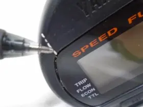 6y8-83500 Yamaha Command Link Round Used Digital Fuel Speed Meter Gauge #3