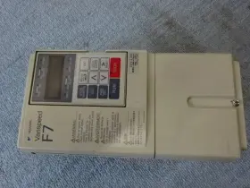 Cimr-f7a22p2 Yaskawa Mint Condition 2.2kw Drive Cimr-f7a22p2 Yaskawa Mint Condition 2.2kw Drive