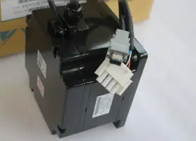 Sgmps-08aca2s Yaskawa New Ac Servo Motor Sgmps08aca2s Sgmps-08aca2s Yaskawa New Ac Servo Motor Sgmps08aca2s
